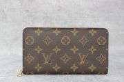 Louis Vuitton Monogram Porte Monnaie Zippe Zippered Wallet