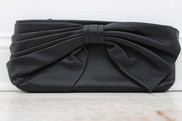 Valentino Garavani Black Nappa Leather BOW Clutch