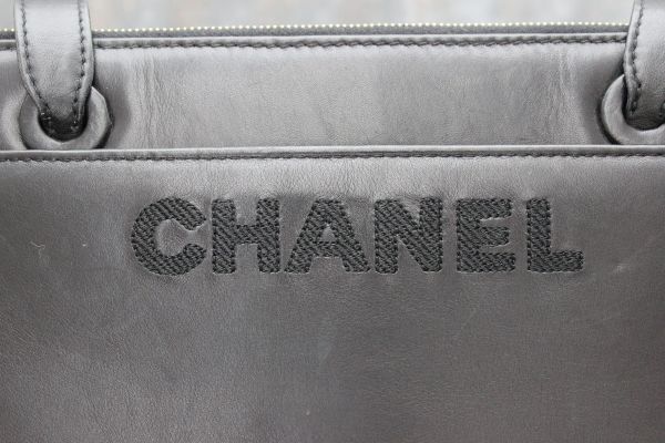 Chanel Black Vintage Smooth Lambskin Logo Tote #5