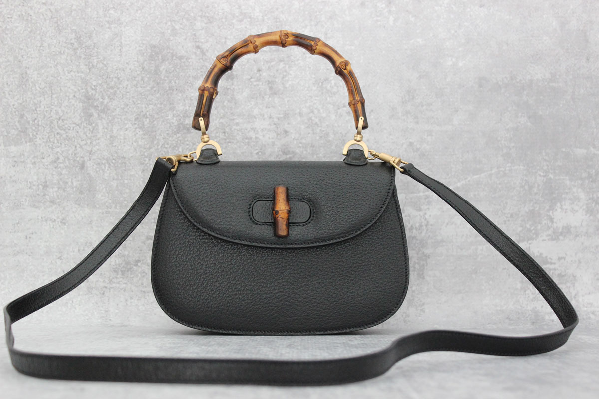 gucci leather strap bamboo handle bag