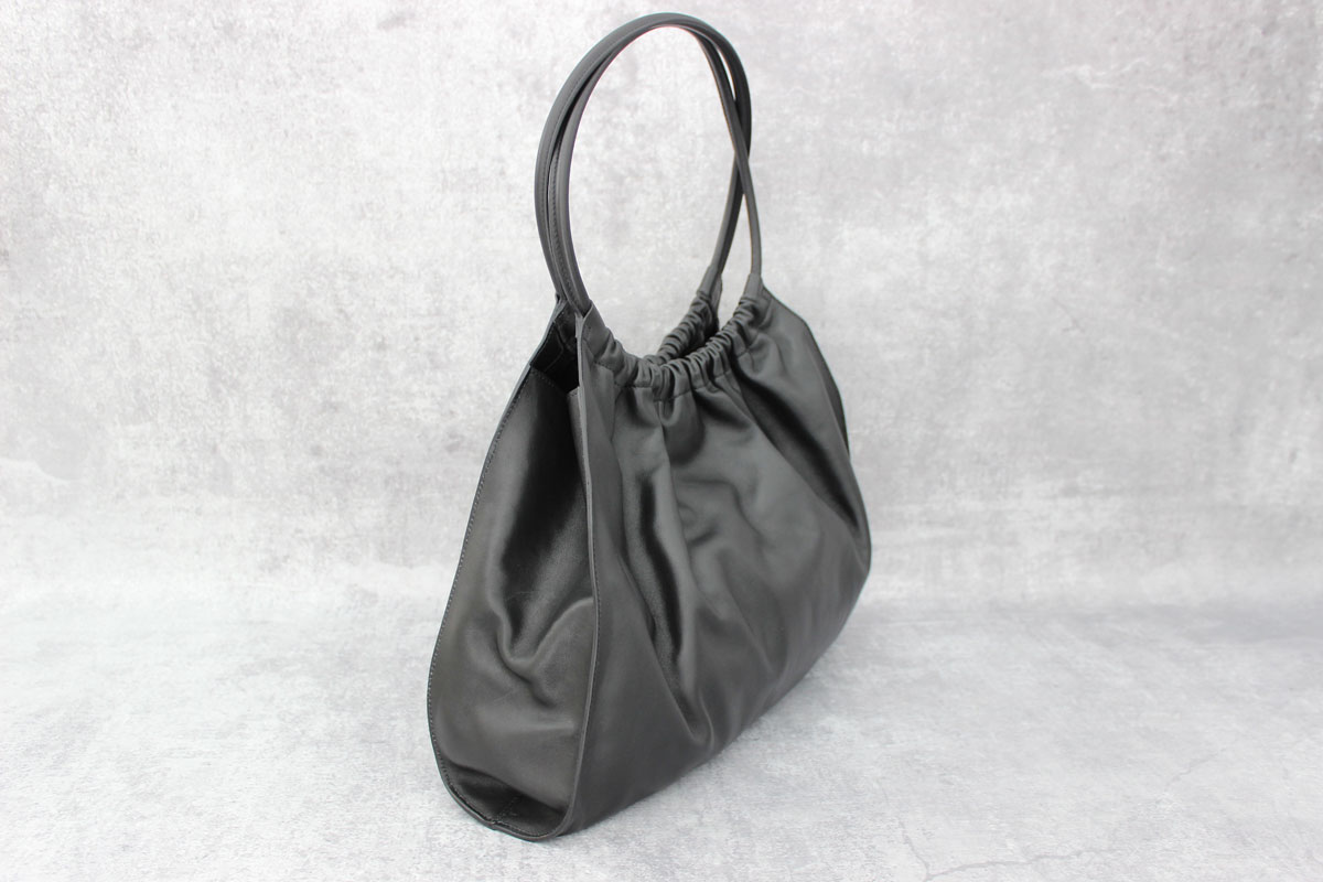 Gucci Black Leather Ruched Shoulder Bag at Jill&#39;s Consignment