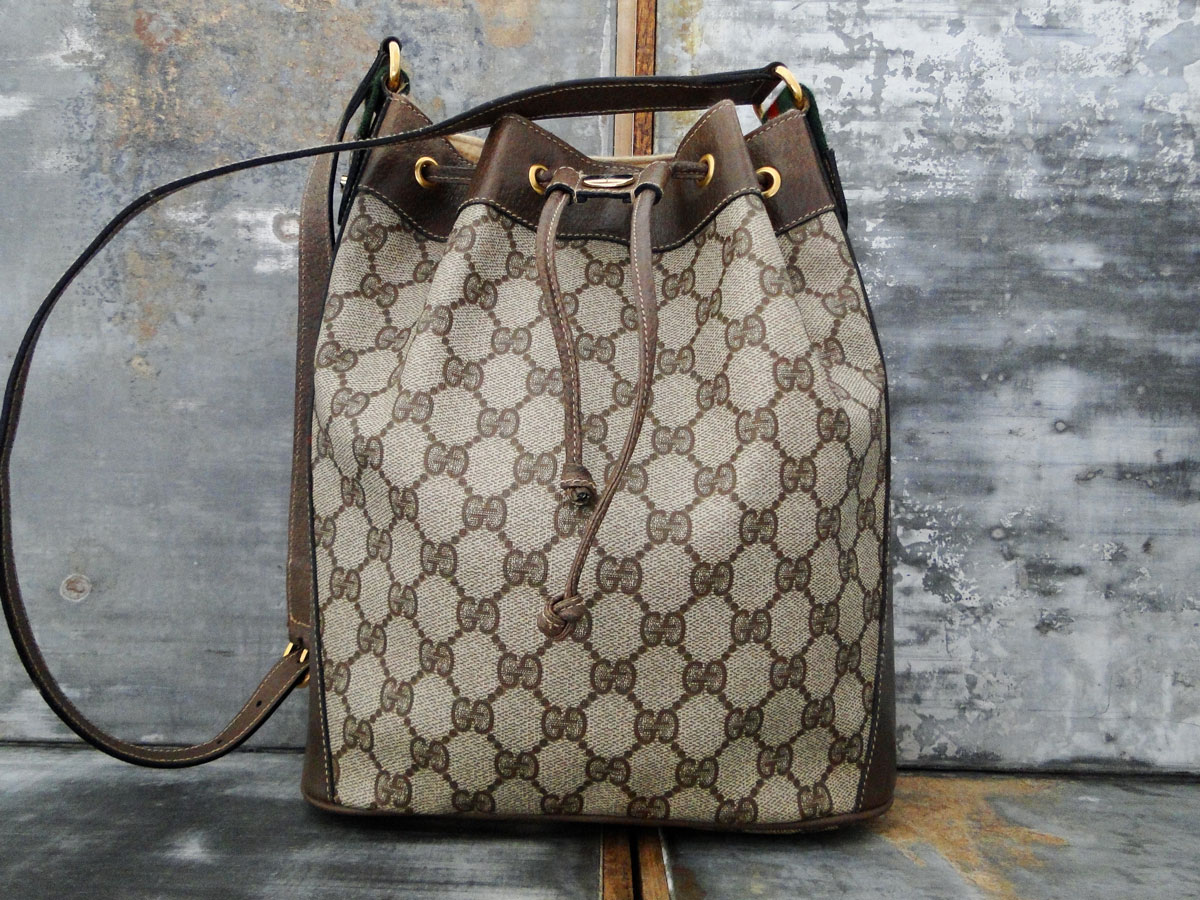 Gucci Vintage Drawstring Bucket Bag Brown