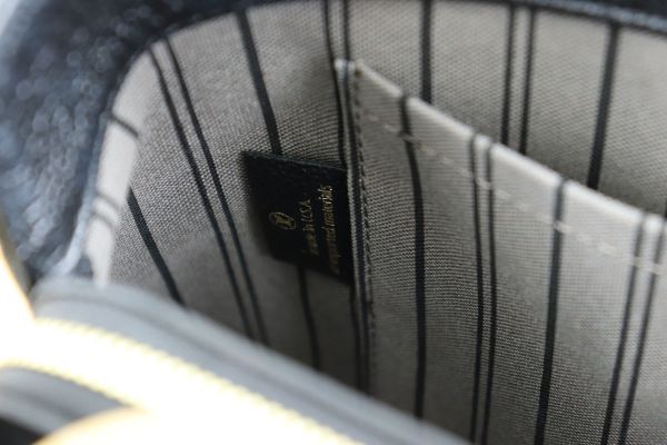 Louis Vuitton Black Monogram Empreinte Montaigne MM #15