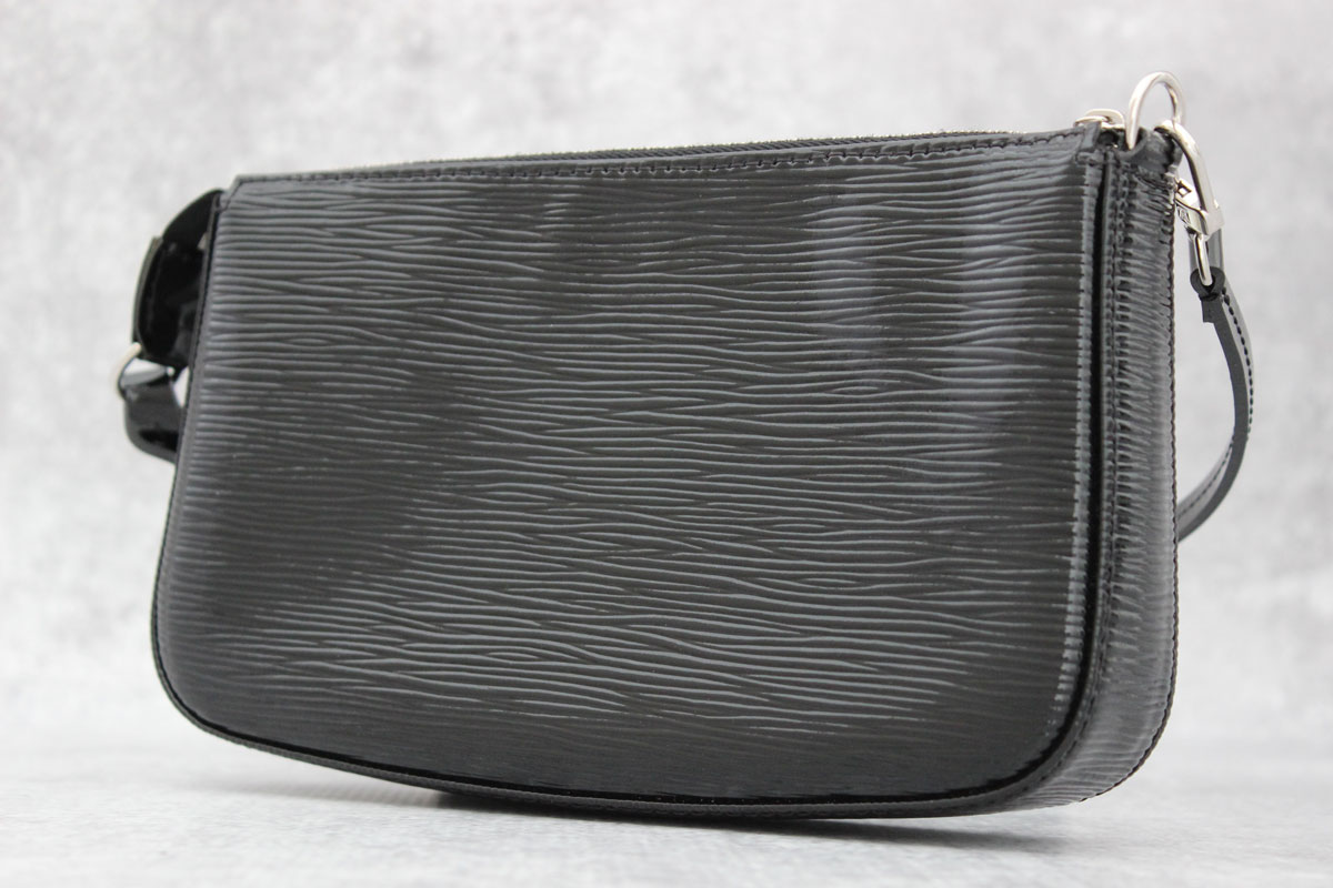 Louis Vuitton Black Epi Leather Pochette Accessories NM at Jill's  Consignment