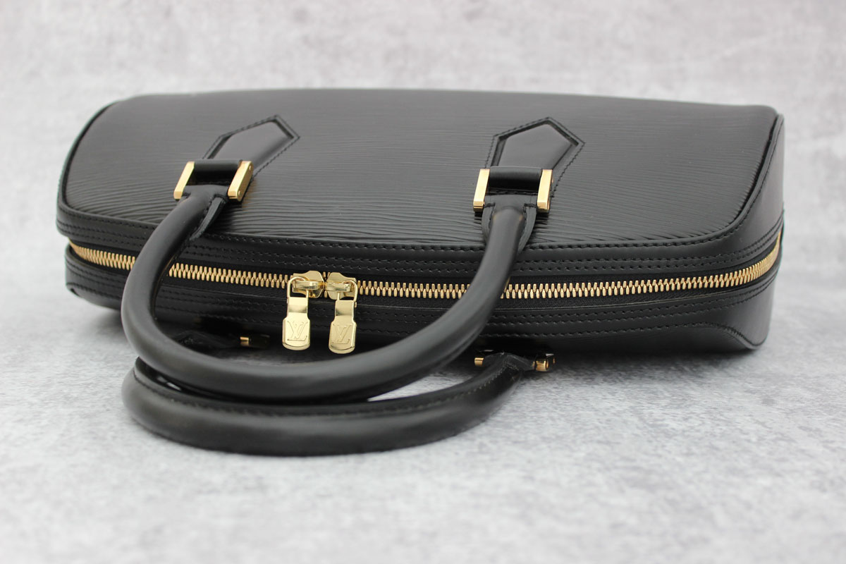 Louis Vuitton Black Epi Leather Pont Neuf PM at Jill's Consignment
