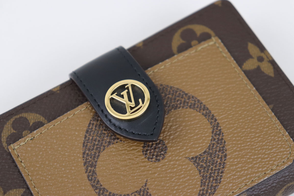 Louis Vuitton Reverse Monogram Juliette Wallet at Jill's Consignment