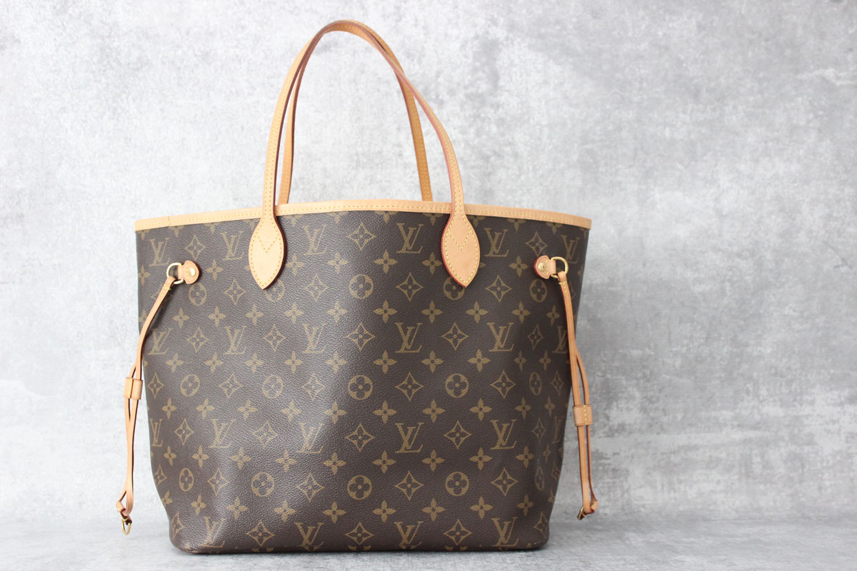 Louis Vuitton Monogram Neverfull MM with Pouch at Jill&#39;s Consignment