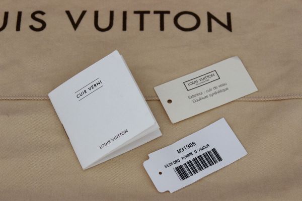 Louis Vuitton Pomme D'Amour Bedford Bag #10