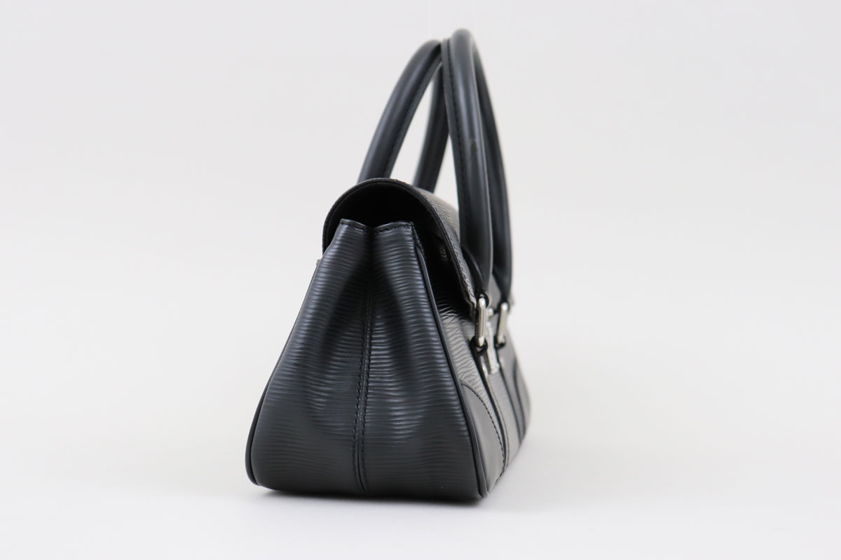Preloved Louis Vuitton Black Epi Leather Segur Handbag CE0035