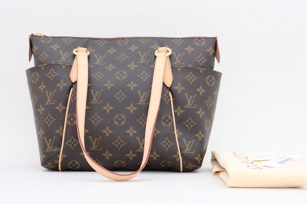 Louis Vuitton Monogram Canvas Totally Pm at Jill's Consignment