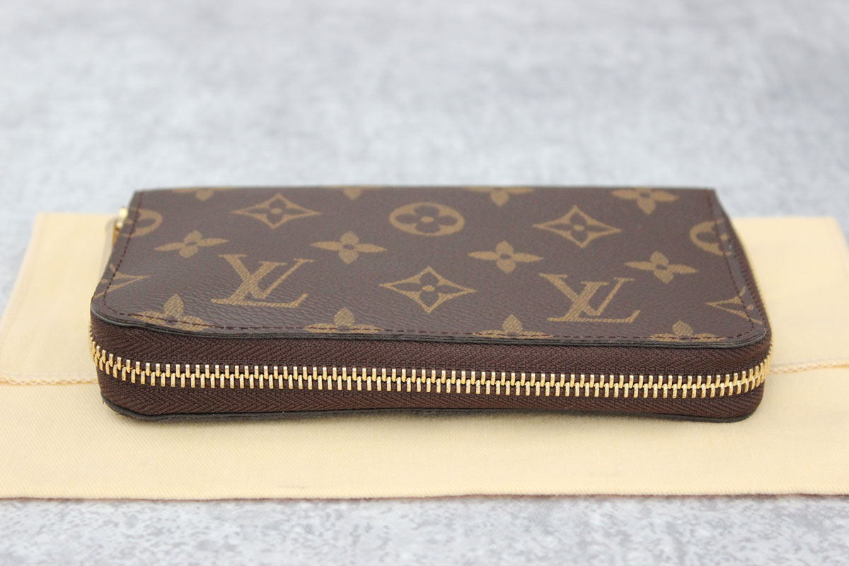 Louis Vuitton Monogram Canvas Compact Zippy Wallet at Jill's Consignment