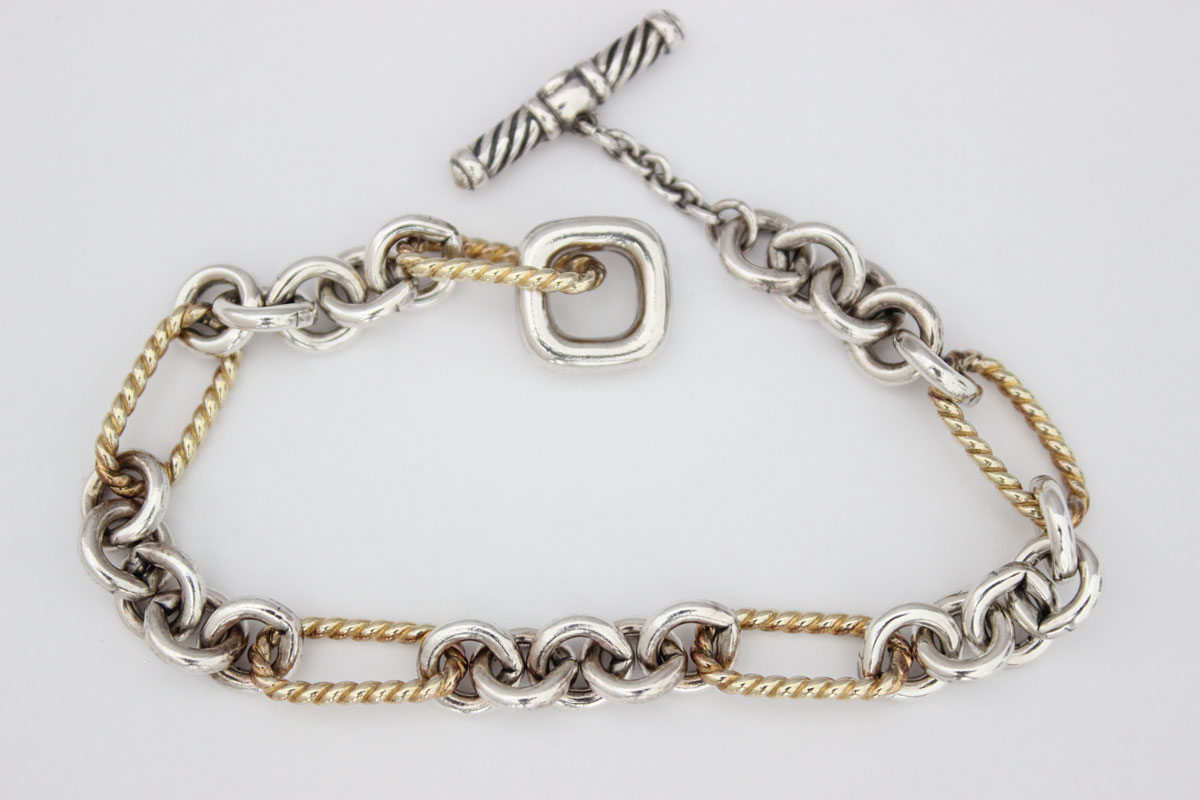 David Yurman Figaro Link Toggle Bracelet at Jill's Consignment